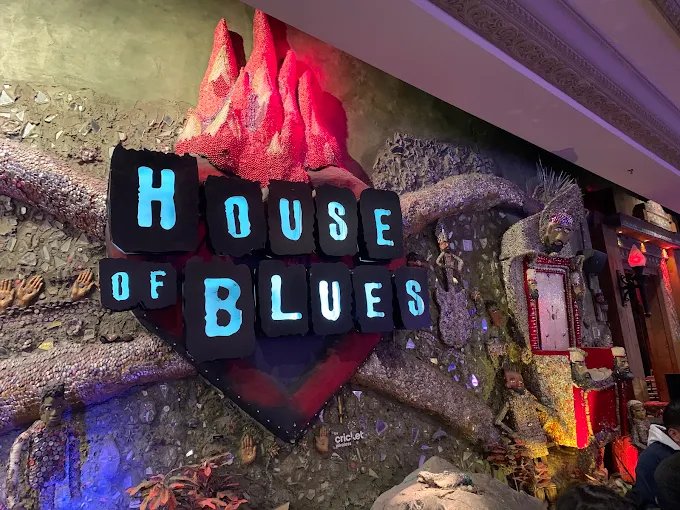 house of blues happy hour las vegas